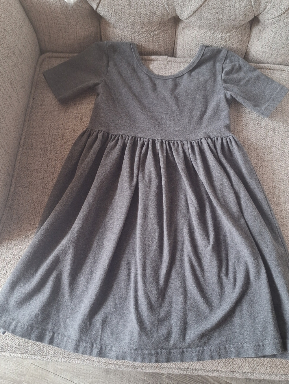 Sova Girls' Size 6 Grey Twirl Dress - Classic Short Sleeve.